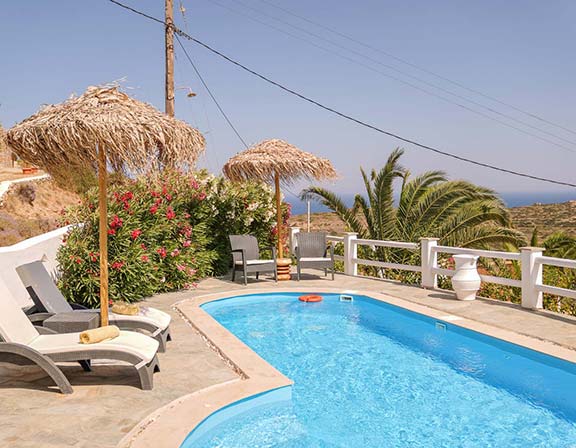 Πανοραμική εικόνα του Βίλα Πέλαγος στη Σίφνο